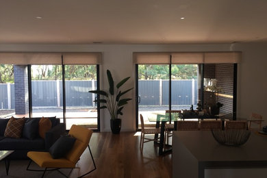 Design ideas for a family room in Melbourne.