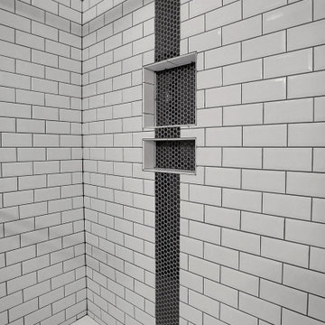 Black & White Bathroom