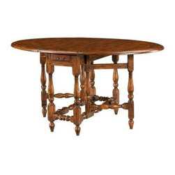 Traditional Dining Tables - Dining Tables