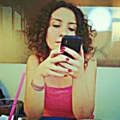 Özge Karahans foto