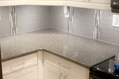 Elegant kitchen photo in Wichita