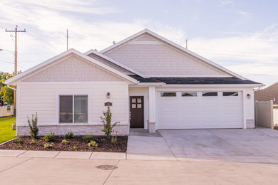 Elegant exterior home photo in Salt Lake City