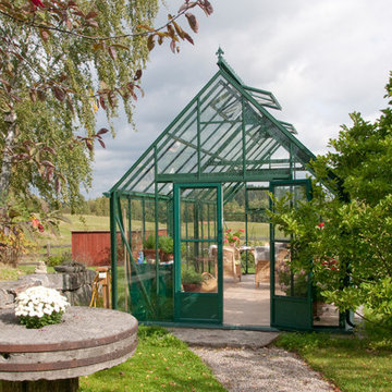 Custom Greenhouses