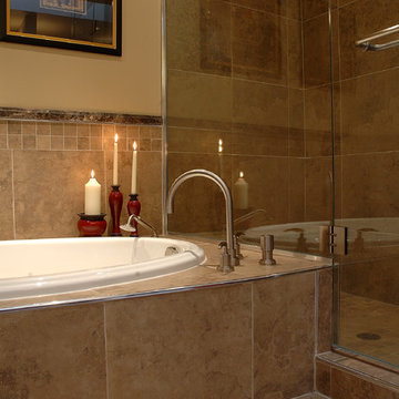 American Mid-west inspired ensuite -tub deck extends into shower to create seat