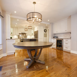 St. George Table & Dawn Parsons Chairs - Products