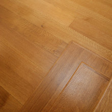 medium tone quarter sawn oak