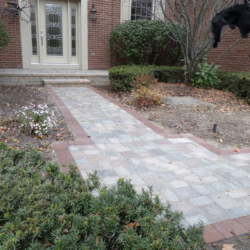 Unilock Brussels & Il Campo Paver Entryway with a Unilock Pisa Porch