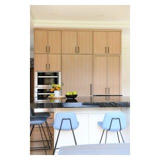 Modern Custom Home Full of Style and Function - Contemporary - Kitchen ...