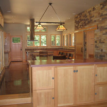 craftsman kitchen/pulls/lighting