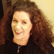 Christy Crolls foto