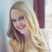 Katie Oldenburgs foto