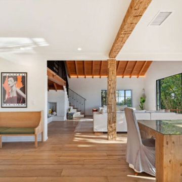 Hollywood Sign House for 2 Actors