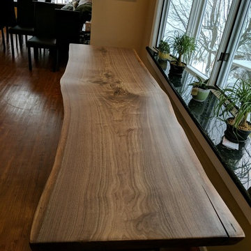 CUSTOM-MADE LIVE-EDGE DINING ROOM TABLE