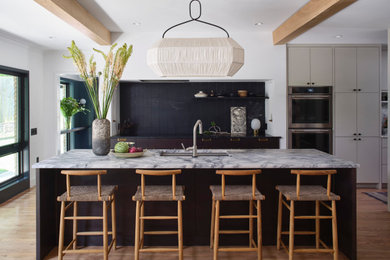 Transitional kitchen photo in Austin