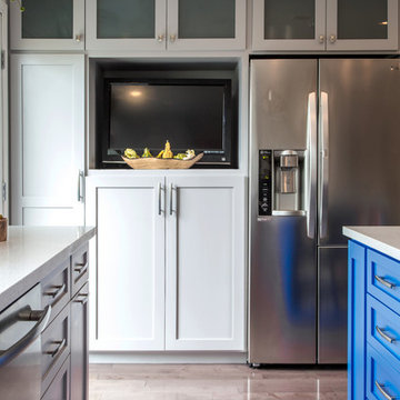 Transitional Colorful Kitchen