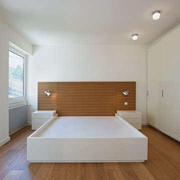 Tanova House