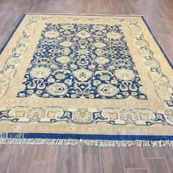 Traditional Rugs - Area Rugs