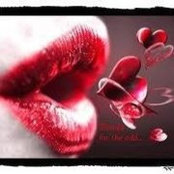 Vicki Guellali's photo