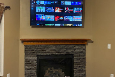 Elegant family room photo in Atlanta