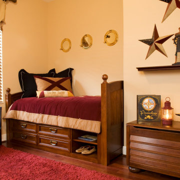 Transitional custom family home