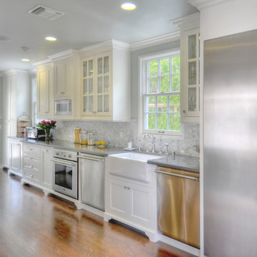 Studio City transitional home