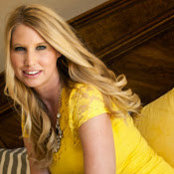 Dee Brady's photo