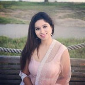 Hina Dixit's photo