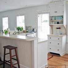 2-Tiered Kitchen Peninsula
