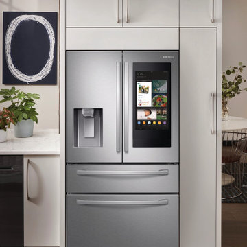 Samsung 36” French Door Refrigerator With Family Hub