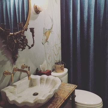 Designer Michelle Hanna's bathroom