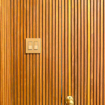 South Point - Powder Bathroom