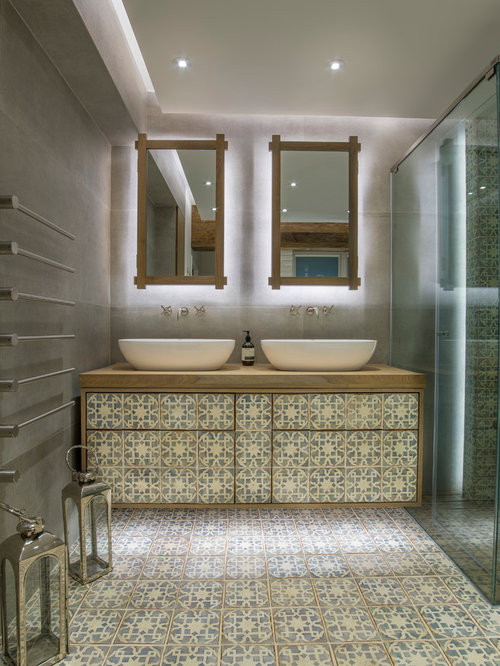 Hong Kong Bathroom Design Ideas, Remodels & Photos