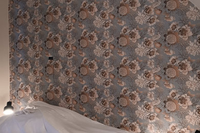 Inspiration for a victorian wallpaper bedroom remodel