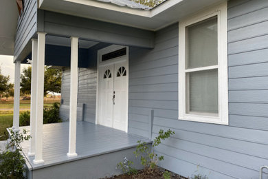 Example of an exterior home design in Austin
