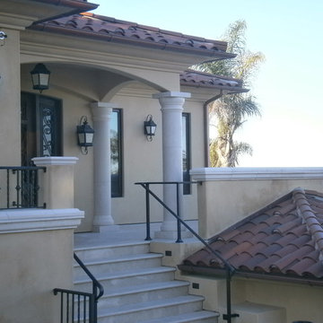 Limestone Trims House Marko La Jolla