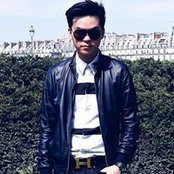 Vincent Tan's photo
