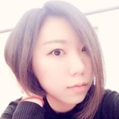 Adalind Yangs foto
