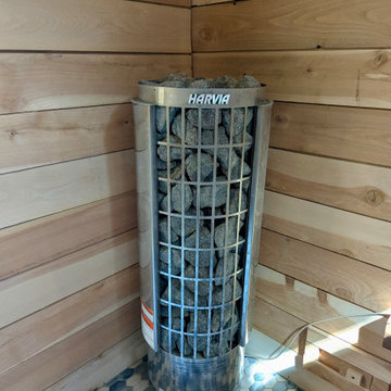 Tall Backyard Sauna - Lake Tahoe