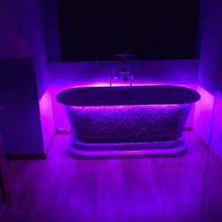 Chadder & Co Bespoke Mosaic Baths - Baths