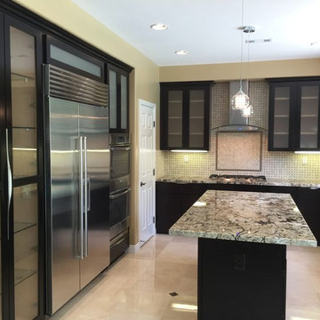 Transitional Kitchen in Diamond Bar