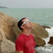 Dustin Traviss foto