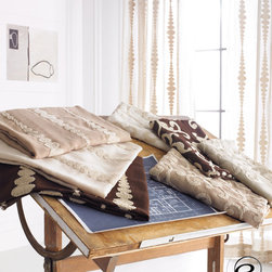 Softline Home Fashions - Softline Home Fashions - Fabric