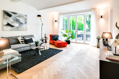 Modernes Wohnzimmer in Hamburg