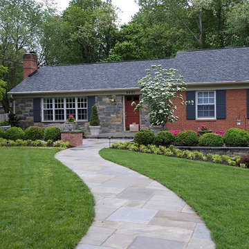 Entry Gardens