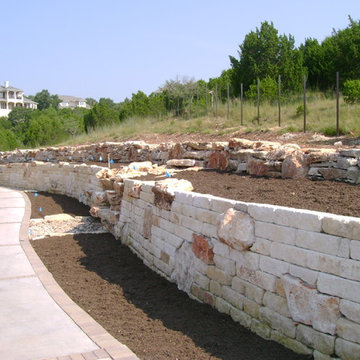 Canonero Residence