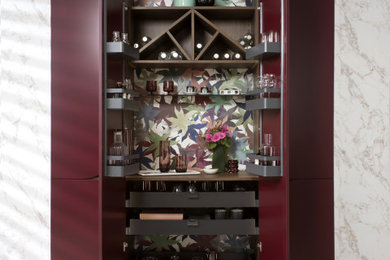 Moderne Hausbar in Sonstige