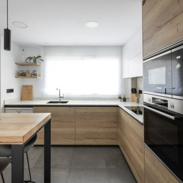 Cocina Santos laminado Roble Rústico Sincro con estratificado Blanco Innsbruck