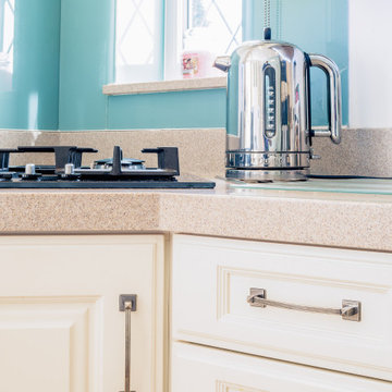 Shabby-Chic Style Kitchen