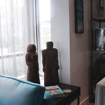 Condo in Downtown Montreal- Doctor Penfield Av.