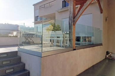 This is an example of a contemporary home in Marseille.